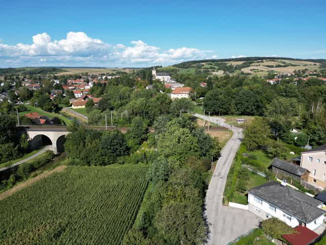 Böheimkirchen — Drohnenaufnahme des Bestands